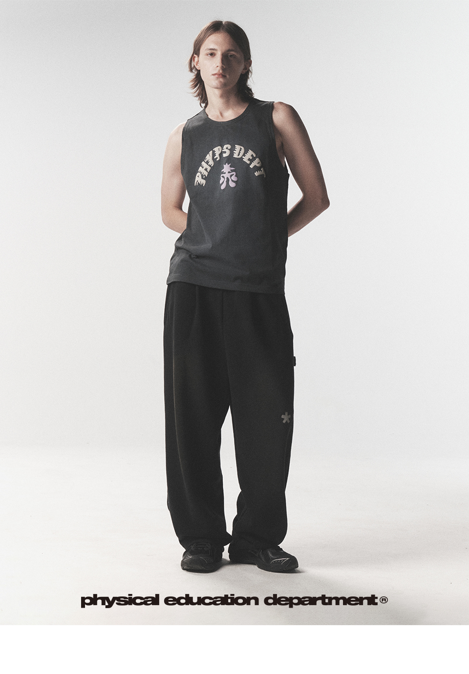 ★ Phyps Department★ Over Typo Spray Dying Carpenter Sweat MUSINSA | PHYPS Over Typo Spray Dying Carpenter Sweatpants_Black